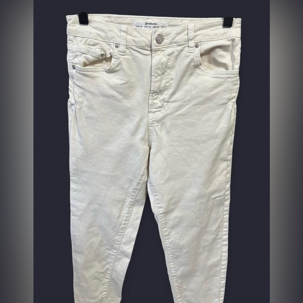 Stradivarius Cream Denim Jeans